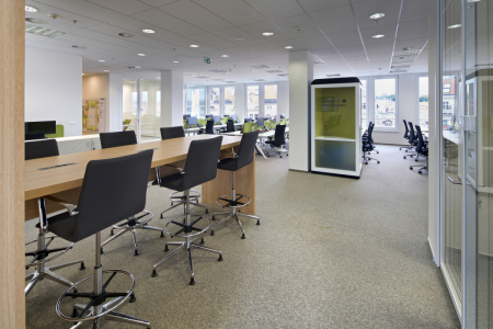 Na kancelářském trhu se významně prosazuje trend podpronájmů. V současnosti je tak k dispozici téměř 45 tis. m² a nabídka každým dnem roste (zdroj: CBRE)