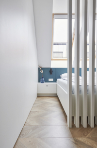 Loftový byt prosvětlila výhradně střešní okna