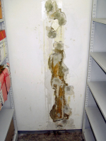 Obr. 6: Zatékání základovou deskou