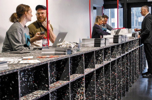 Vybavení interiéru z materiálů Rhinestone