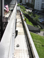 Obr. 7: Bourání všech vrstev postupně od východního konce (včetně armovaného betonu)