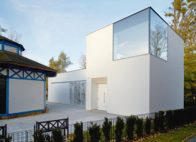 Výstavní galerie: stage garden GALLERY CREARS