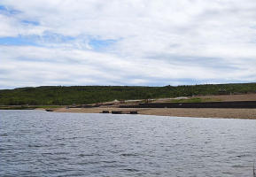 Jezero zatopilo bývalý hnědouhelný lom