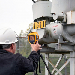 Detektor úniku plynu Fluke Ti450 SF6