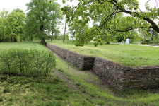 Revitalizace stávajícího ha-ha příkopu (oplocení) v rámci obnovy zámeckého parku Kačina