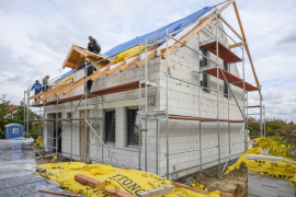 Masivní střecha z Ytongu – Ochrana proti letnímu přehřívání bez klimatizace