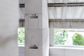 Masivní střecha z Ytongu – Ochrana proti letnímu přehřívání bez klimatizace