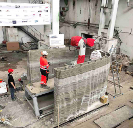 Ve stavebnictví chybí lidé, šancí je automatizace