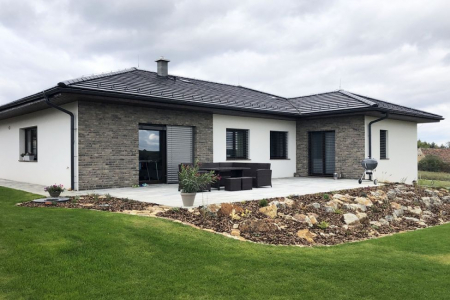 Fasáda z lícových cihel Lithium