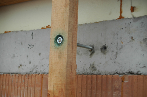 Možné příklady držáků nosných roštů