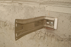 Možné příklady držáků nosných roštů