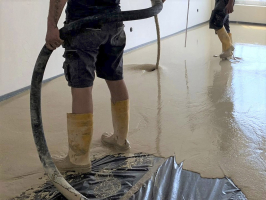 Ukládka ANHYMENTU na stavbě DB Libuš