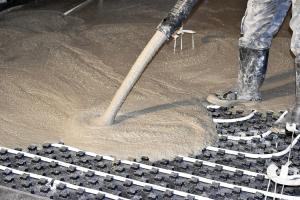 Ukládka CEMFLOW na podlahové topení