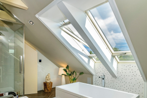 Přestavba podkroví starého vodního mlýna v obci Dmosin Drugi v Polsku (zdroj: FAKRO)