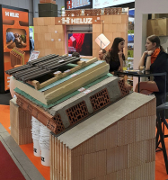 Obr. 3: Šikmá střecha s nosnou konstrukcí z keramických tvarovek již má dostatečnou tepelněakumulační schopnost