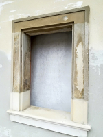 Pískovcové šambrány před sjednocením povrchu