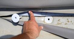 Obr. 13: Špatné mechanické kotvení u patního úhelníku