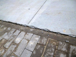 Obr. 17: Příklady miskovité deformace