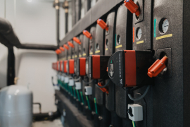 Nová průmyslová hala koncernu Muehlbauer v Nitře využívá k vytápění, chlazení a ohřevu vody systém NIBE