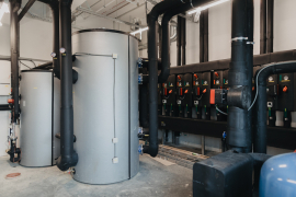 Nová průmyslová hala koncernu Muehlbauer v Nitře využívá k vytápění, chlazení a ohřevu vody systém NIBE