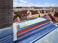 Střešní dveře Solara pro ploché i šikmé střechy