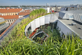 Střecha v centru Prahy