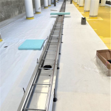 Nerezové žlaby pro pivovar Budvar