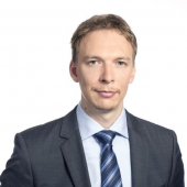 Filip Spina, advokátní kancelář Dentons