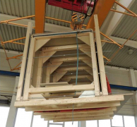 Přeprava čtvrtiny bednění