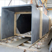 Odbedněná lávka před transportem