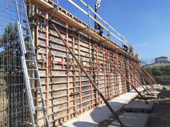 Stavba silážní jámy v obci Nížkovice