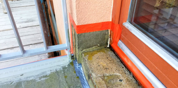 Obr. 3: Příprava podkladu s penetrací podkladu