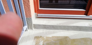 Obr. 5: Konstrukční detail dokončený v základní vrstvě, tj. bez povrchových vrstev