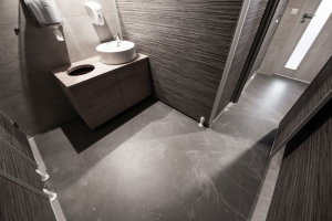 Café Smile, Brno – Systém Metalufloor zde je použit v celém interiéru včetně toalet