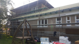 Rekonstrukce mateřské školy v Hevlíně (zdroj: Bramac)