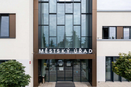 REKONSTRUKCE, rekonstrukce objektu Kulturního střediska města Chlumec – II. etapa