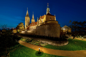 Revitalizace areálu kostela sv. Bartoloměje v Kolíně