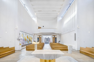 Kostel Krista Spasitele a komunitní centrum, Praha – Barrandov