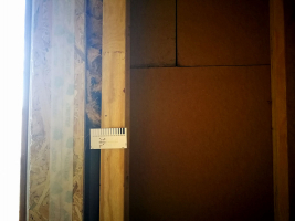 Čiastočne absentujúca tepelná izolácia