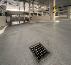 Systém bodového nerezového odvodnění MEA v parkovacím domě na Černém mostě