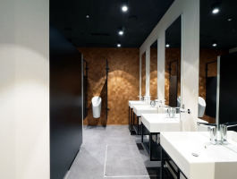 Dokončené sociální zázemí (foto: Viega)