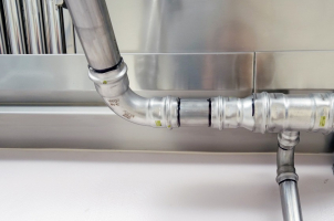 Nerezové potrubí Viega Sanpress Inox pro rozvody plynu a tlakového odpadního potrubí v dimenzi 88,9 mm (foto: Viega)