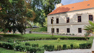 Zámek ve Zdounkách na Kroměřížsku