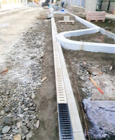 Odvodňovací žlab MEA DM 1000 City