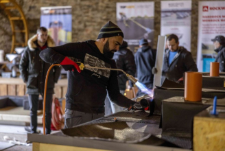 Proběhly historicky první Cechovní Mistrovské zkoušky izolatérů