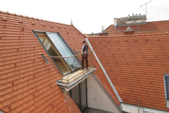 Posuvné střešní dveře (zdroj: Solara)