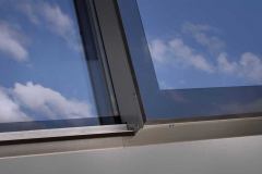 Posuvné střešní dveře (zdroj: Solara)