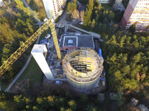 Betonáž kostelní lodi začala na podzim 2018