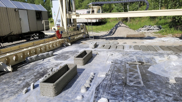 Vyvinutá tiskárna je jedna z mála na světě a první v ČR, která je schopná pracovat i ve venkovním prostředí bez ochranné stavby