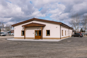 Celkový pohled na novostavbu provozní budovy KASTO Tábor s.r.o. (foto: Jan Malý)